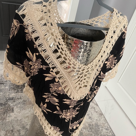 Arianna one size vacation top pool cover up sexy and cute bohemian hippy look - Picture 12 of 17